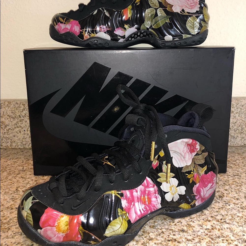 Women Air Foamposite One